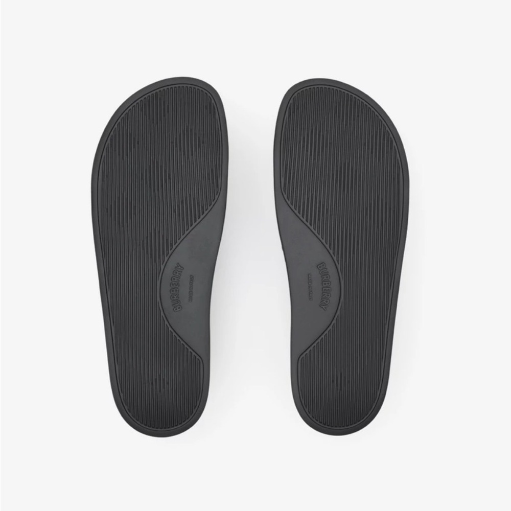 ✅ “Burberry” Logo Detail Two-tone Pool Slides Rubber - Picture 6 of 6